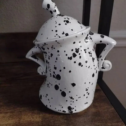 Kitchen Canister Hands-On-Hips Durable Resin Sizable Storage