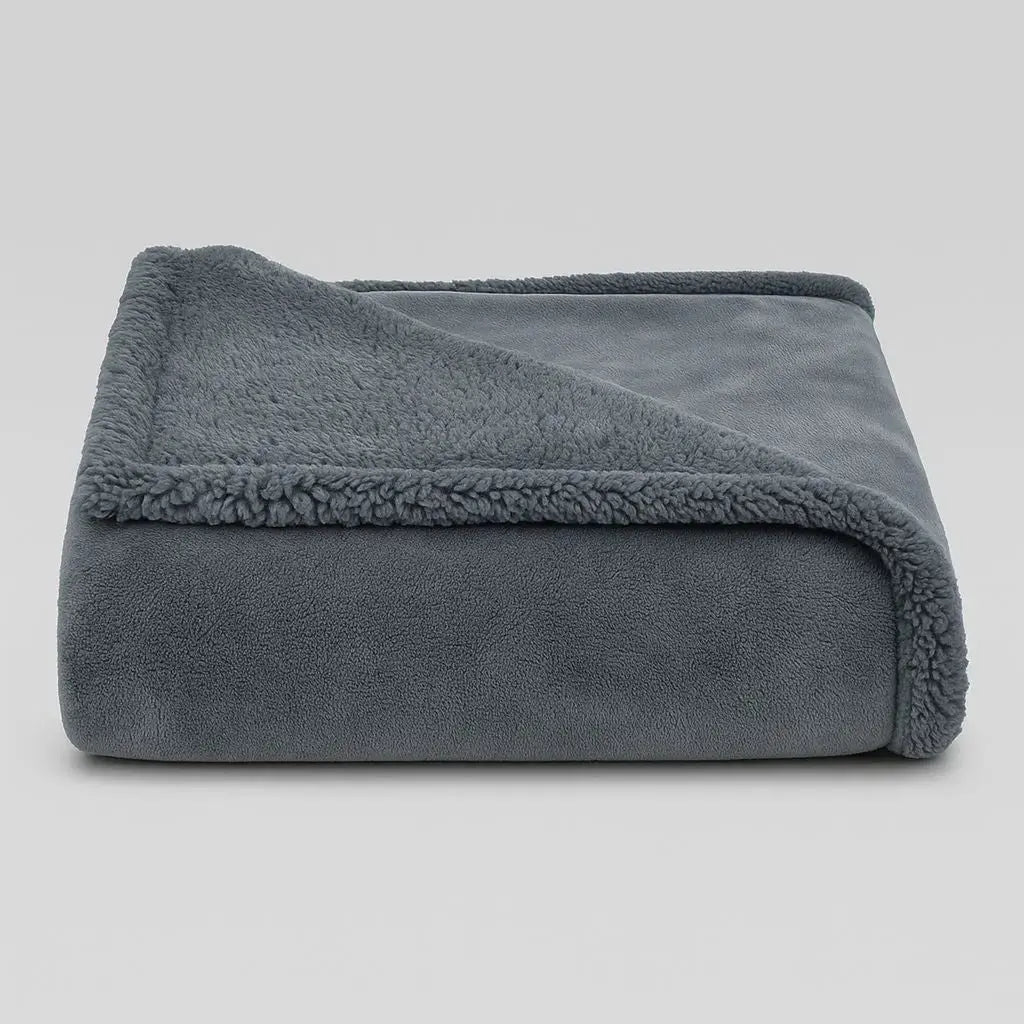 LoveGuard™ - Waterproof Couples Blanket